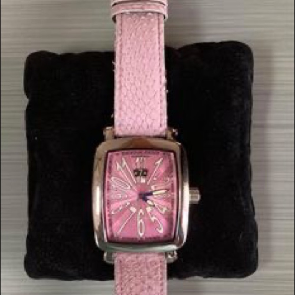 New De La Cour “Via Larga” Luxury Women’s Watch